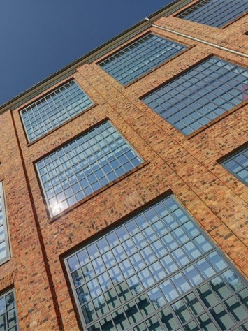 Energiefabrik Knappenrode Stahlfenster rp fineline 70W 60W Fassade